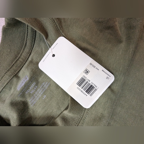 Levi's - Tri Tone Long Sleeve Tee - Picture 4 of 6